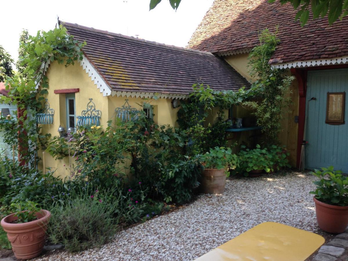 Le Clos Du Ru Presnoy Exterior photo